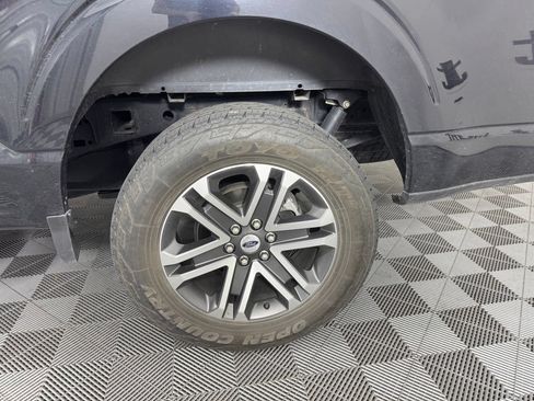 Used 2021 Ford F150 XL w/ STX Appearance Package AWD/4WD image 13