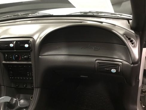 Used 2002 Ford Mustang GT image 33