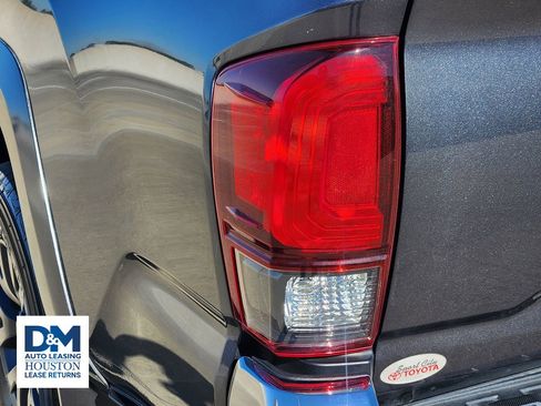 Used 2023 Toyota Tacoma SR5 image 15
