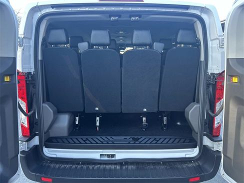 Used 2023 Ford Transit 350 XL image 12