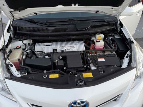 Used 2014 Toyota Prius V Two FWD image 84