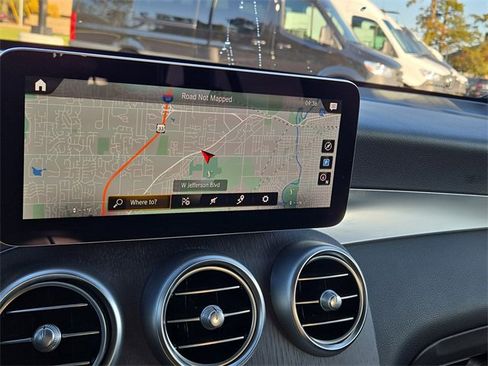 Certified 2022 Mercedes-Benz GLC 300 4MATIC image 13