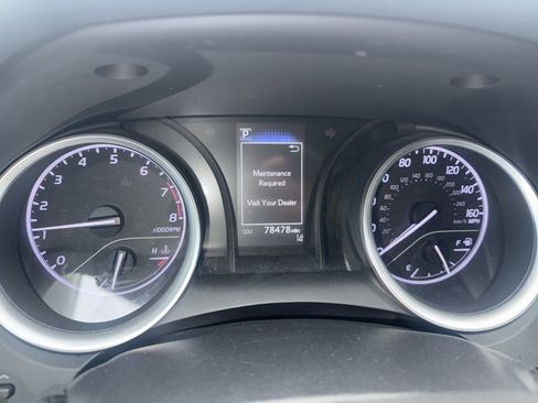 Used 2023 Toyota Camry LE image 5