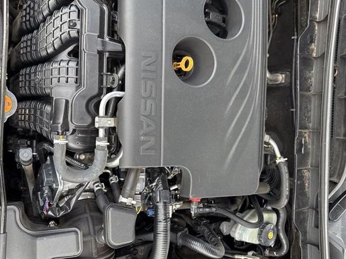 Used 2019 Nissan Altima 2.5 SR FWD image 33