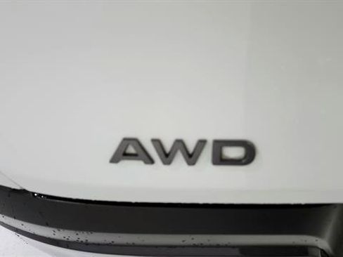 Certified 2025 Nissan Murano SL AWD/4WD image 36