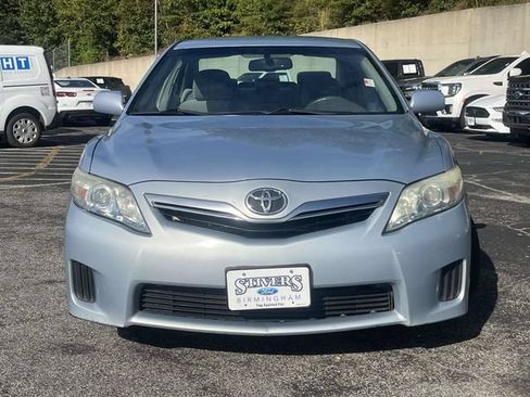 Used 2010 Toyota Camry Hybrid w/ Upgrade Pkg FWD image 9