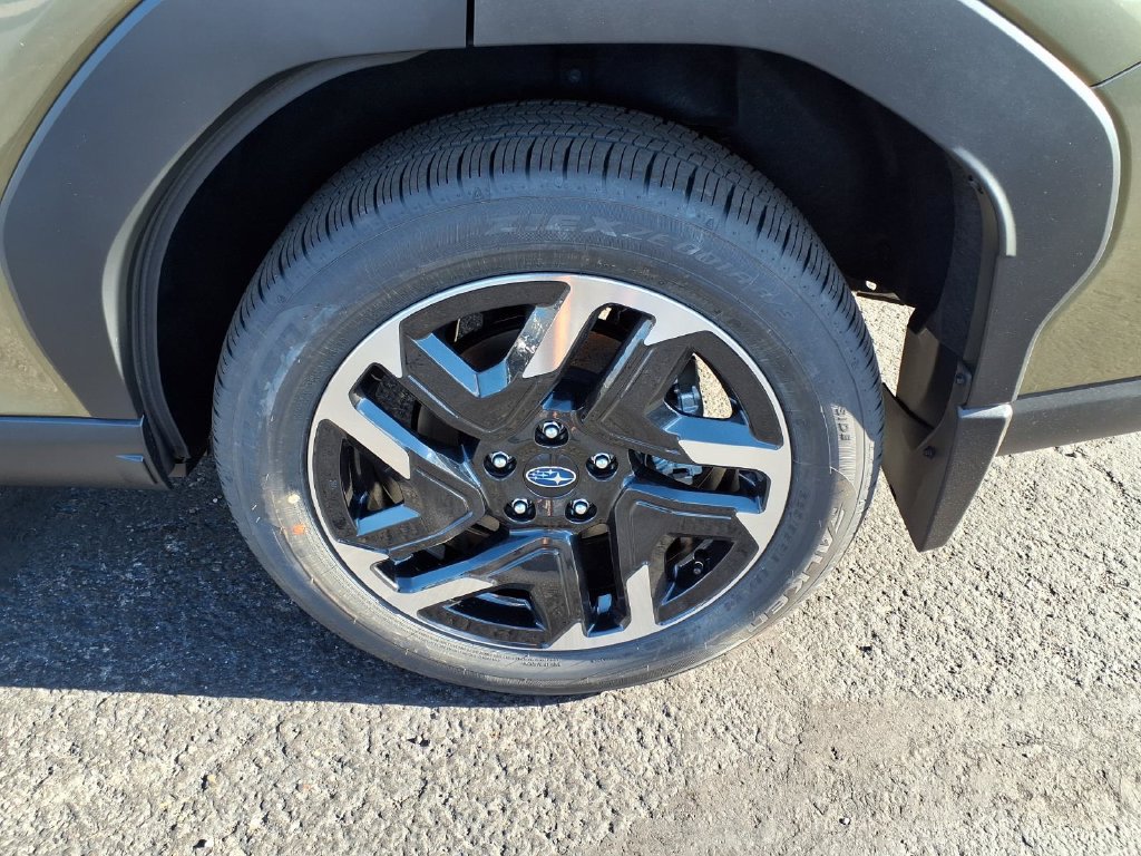 New 2026 Subaru Forester Touring AWD/4WD image 13