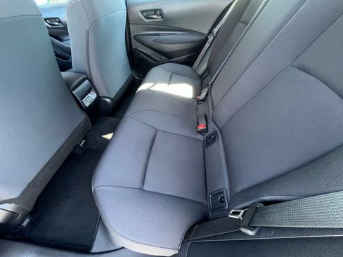 Used 2025 Toyota Corolla LE FWD image 25