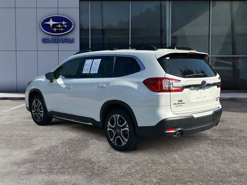 Used 2024 Subaru Ascent Limited w/ Technology Package image 4