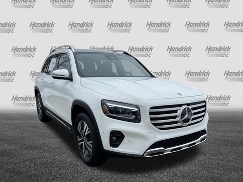 New 2026 Mercedes-Benz GLB 250 image 2