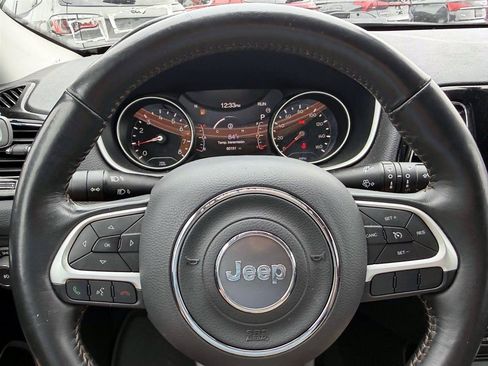 Used 2019 Jeep Compass Limited FWD image 25
