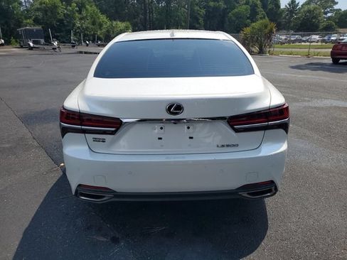 Used 2018 Lexus LS 500 w/ Interior Upgrade Package RWD image 5