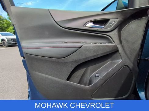 Certified 2023 Chevrolet Equinox RS AWD/4WD image 30