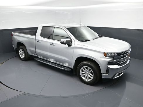 Used 2019 Chevrolet Silverado 1500 LTZ w/ LTZ Plus Package image 37