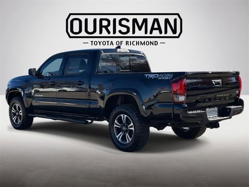 Used 2019 Toyota Tacoma TRD Sport image 24