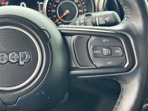 Used 2021 Jeep Wrangler Unlimited Sport AWD/4WD image 40
