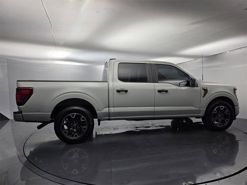 Used 2024 Ford F150 STX image 11