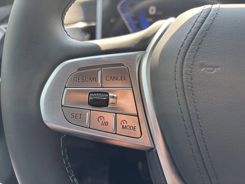 Used 2026 BMW ALPINA XB7 image 11