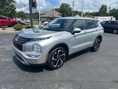Used 2024 Mitsubishi Outlander SE