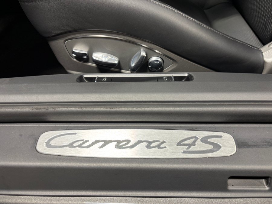 Used 2013 Porsche 911 Carrera 4S AWD/4WD image 27