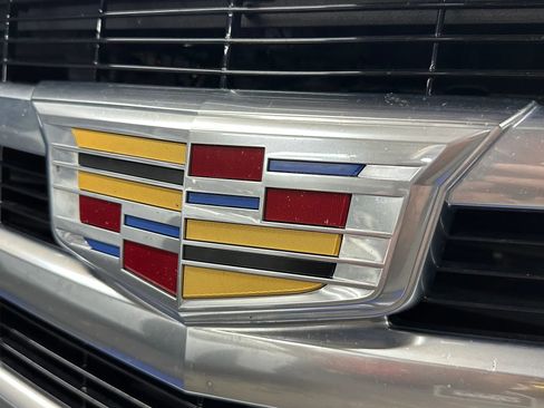 Used 2019 Cadillac Escalade Premium Luxury image 61