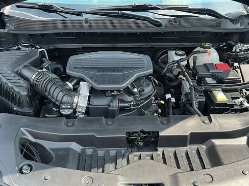 Used 2023 Chevrolet Blazer LT AWD/4WD image 32