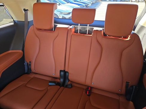 New 2026 Kia Carnival EX image 20