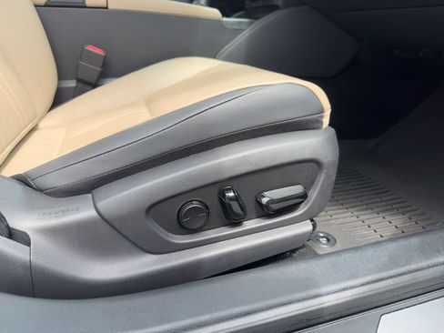 Used 2021 Lexus ES 350 w/ Accessory Package 2 FWD image 13