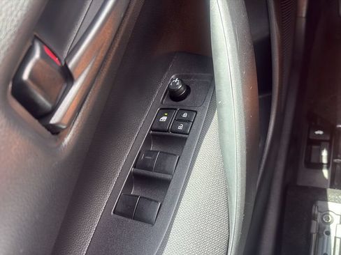 Used 2025 Toyota Corolla LE FWD image 17