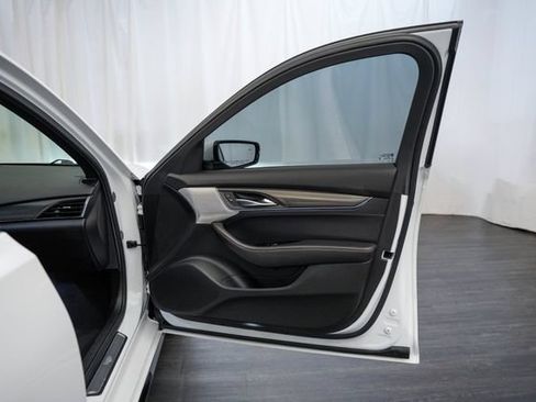 Used 2022 Cadillac CT5 V w/ Cold Weather Package RWD image 17