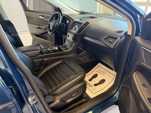 Used 2020 Ford Edge SEL w/ Convenience Package AWD/4WD image 9