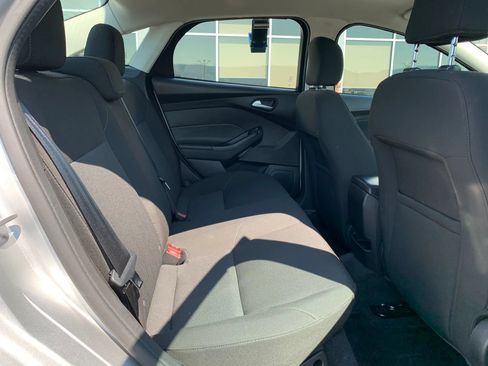 Used 2016 Ford Focus SE FWD image 27