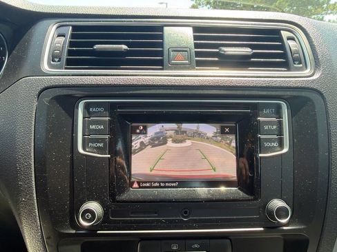 Used 2017 Volkswagen Jetta S FWD image 30