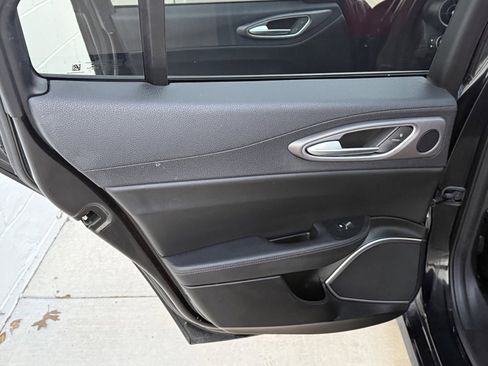 Used 2022 Alfa Romeo Giulia Veloce image 19