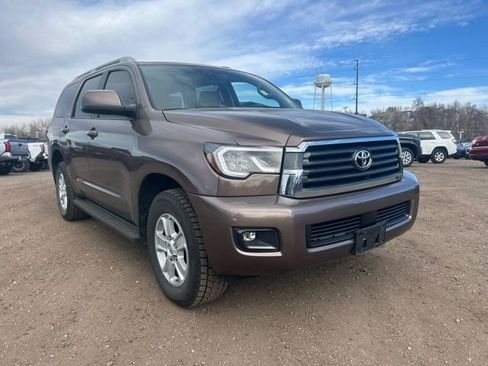 Used 2019 Toyota Sequoia SR5 image 8