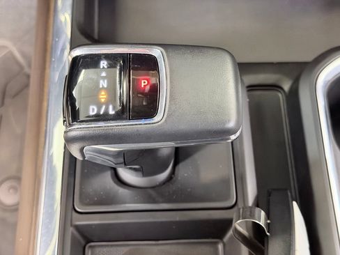 Used 2024 Chevrolet Silverado 1500 High Country w/ High Country Premium Package AWD/4WD image 47