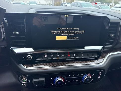 New 2026 GMC Sierra 2500 SLE w/ SLE Value Package; image 22