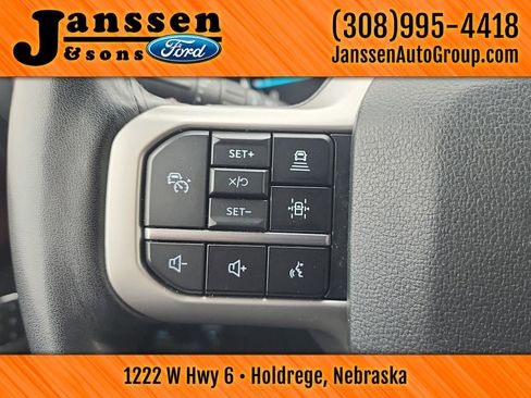 Used 2024 Ford Expedition Max Limited image 29