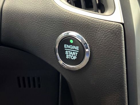 Used 2024 Ford Edge SEL w/ Convenience Package image 25