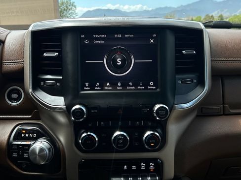Used 2019 RAM 1500 Laramie AWD/4WD image 26