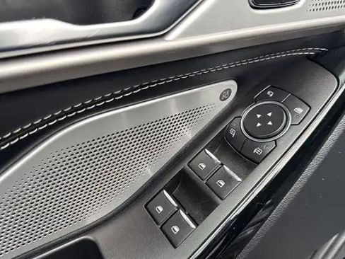 Used 2020 Ford Explorer ST w/ ST High-Performance Pack image 10