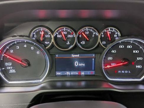 Used 2020 Chevrolet Silverado 1500 LT Trail Boss AWD/4WD image 26