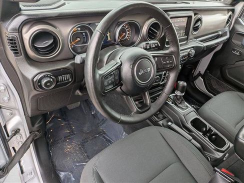 Used 2022 Jeep Wrangler Unlimited Sport AWD/4WD image 10
