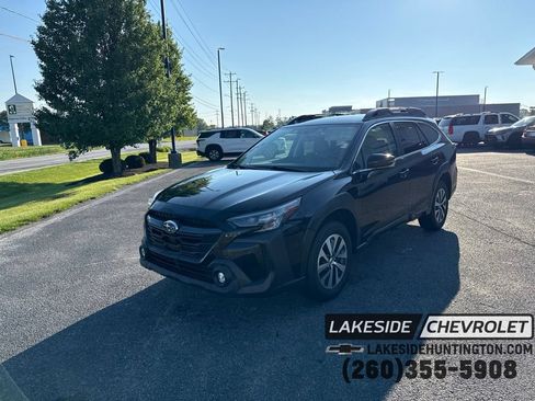 Used 2024 Subaru Outback Premium AWD/4WD image 1