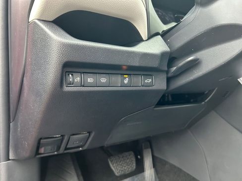 New 2025 Toyota RAV4 XLE image 21