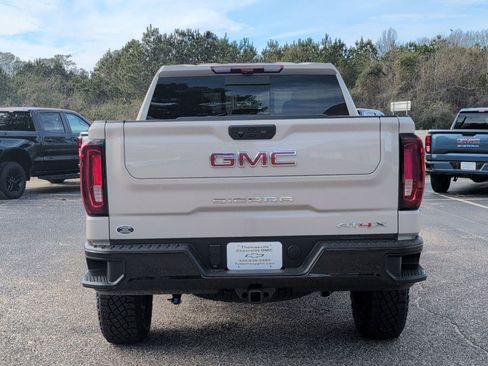 New 2026 GMC Sierra 1500 AT4X AWD/4WD image 4