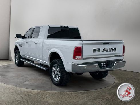 Used 2017 RAM 3500 Laramie Longhorn image 5