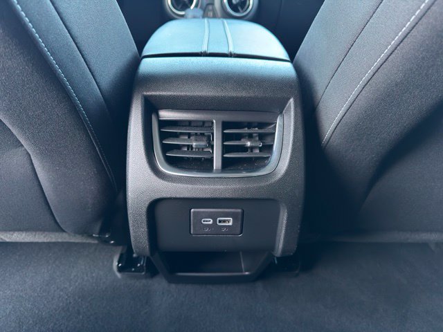 Used 2023 Chevrolet Blazer LT AWD/4WD image 9