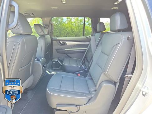New 2026 Buick Enclave Preferred w/ Super Cruise Package FWD image 9