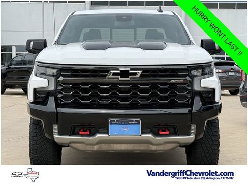 Certified 2024 Chevrolet Silverado 1500 ZR2 AWD/4WD image 7